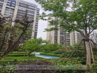 鸿樾府 厅通阳台 双阳台 房东诚心卖 鸿樾府