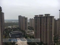 东方都市，140万，低价了 东方都市